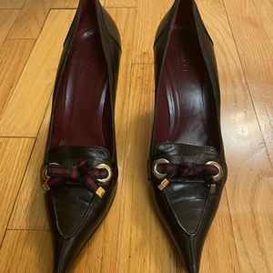 Gucci Black Leather Pumps size 9.5B Gently Worn